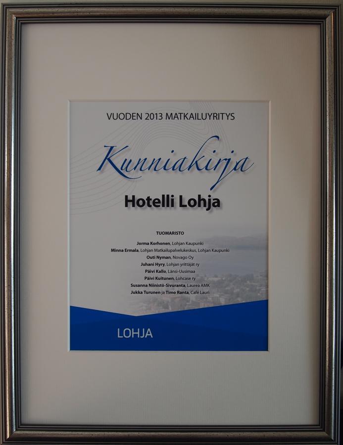 Hotelli Lohja Екстер'єр фото