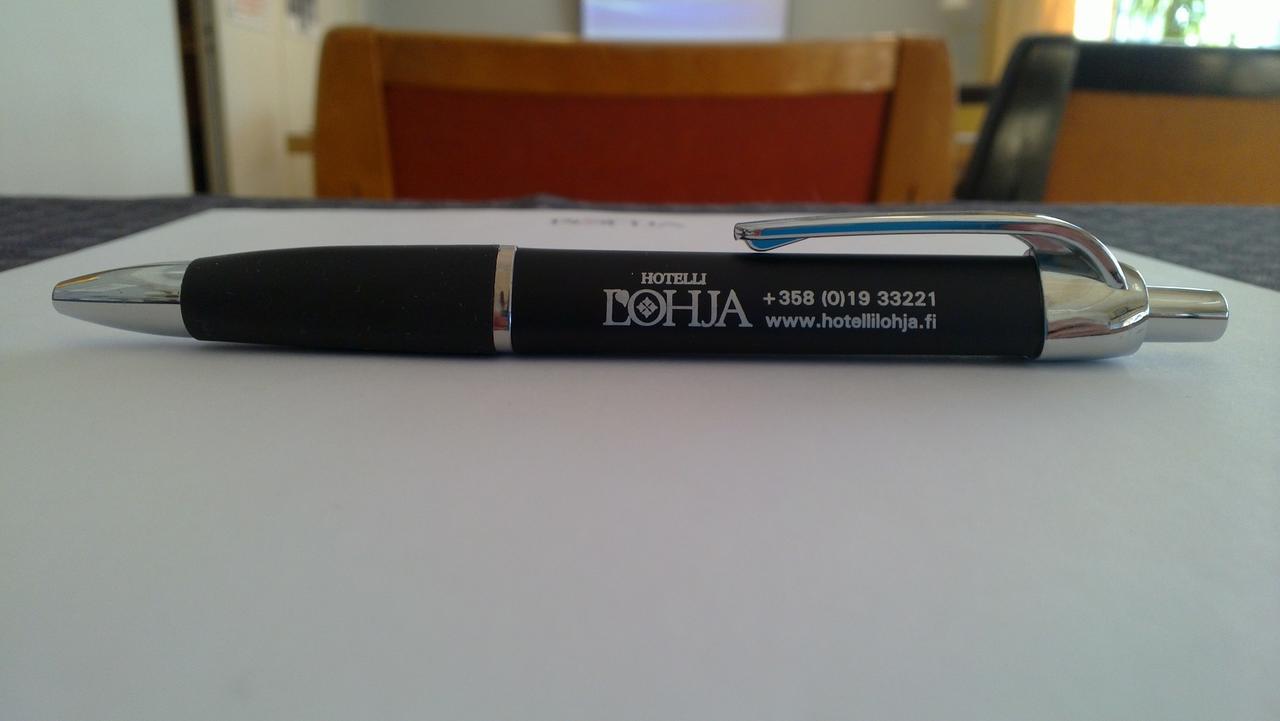 Hotelli Lohja Екстер'єр фото